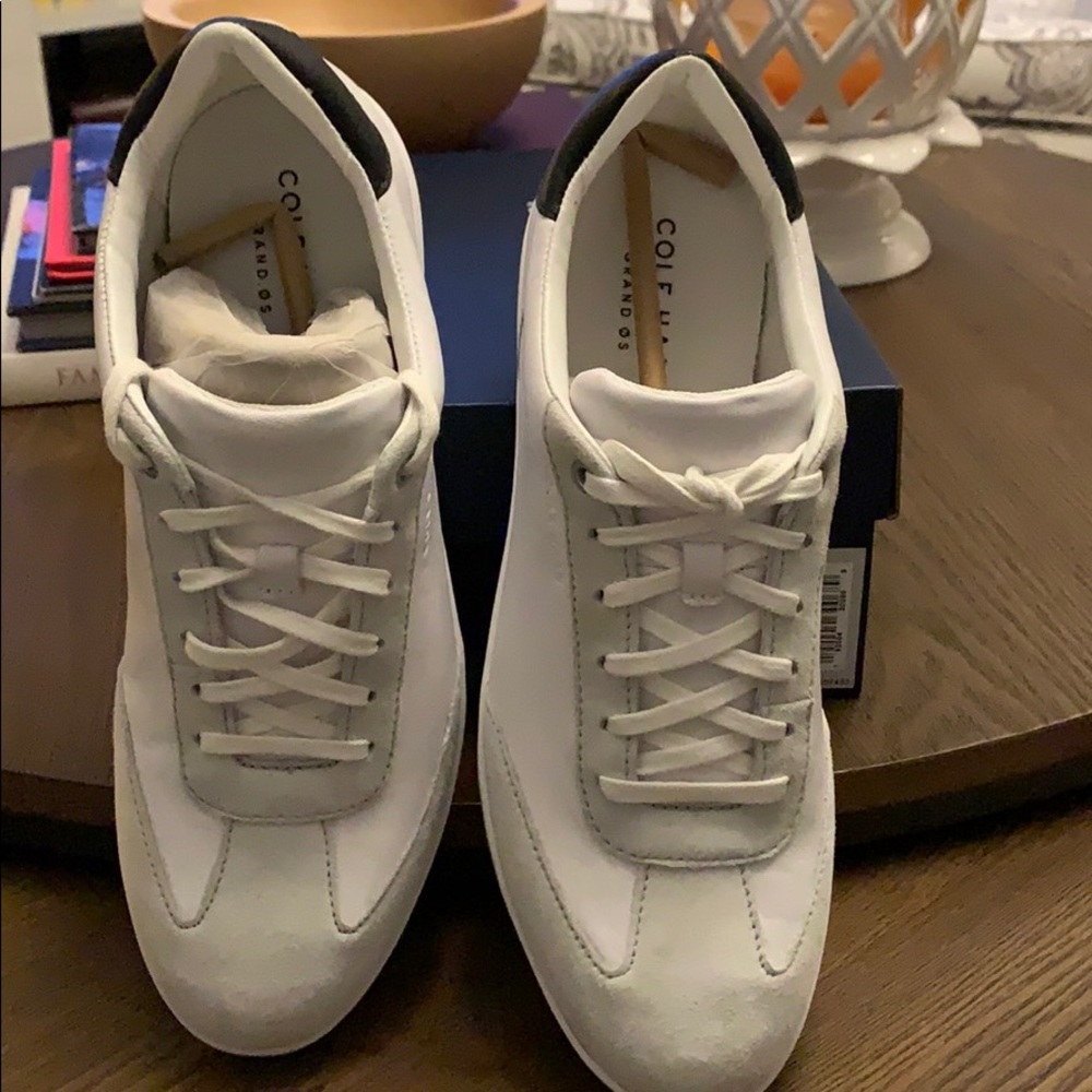🔥SOLD🔥 Cole Haan Sneakers size 8.5 - Picture 4 of 9